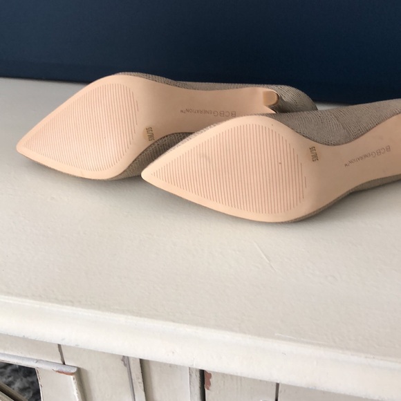 BCBG Pumps - Picture 3 of 3